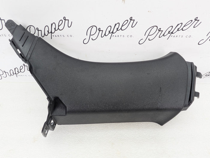 2021 Volvo V60 T6 R-Design Left & Right Black Upper C Pillar Trim Set 31479241/31479239