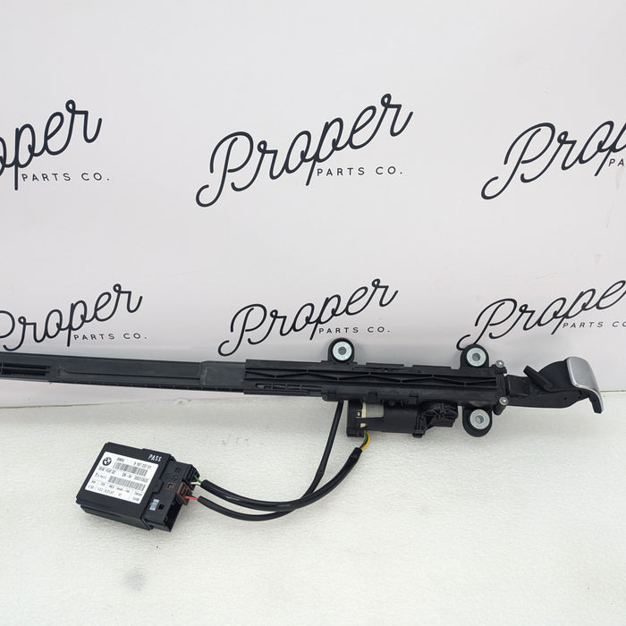 BMW E92 M3 Left/Driver Side Front Seatbelt Handover & Control Module 9165379/9167237