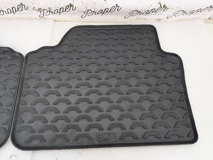 BMW E90 E91 325xi 335xi 330xi 328xi  AWD Rubber/Winter Floor Mat Floor Liner Set 51470427557/51470427558