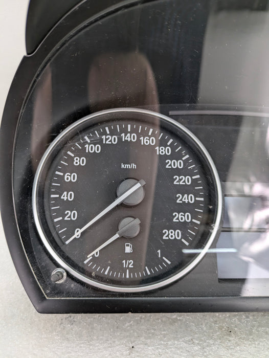 BMW E90 E92 E93 335xi 335i Instrument Gauge Cluster Speedometer KPH 9242368