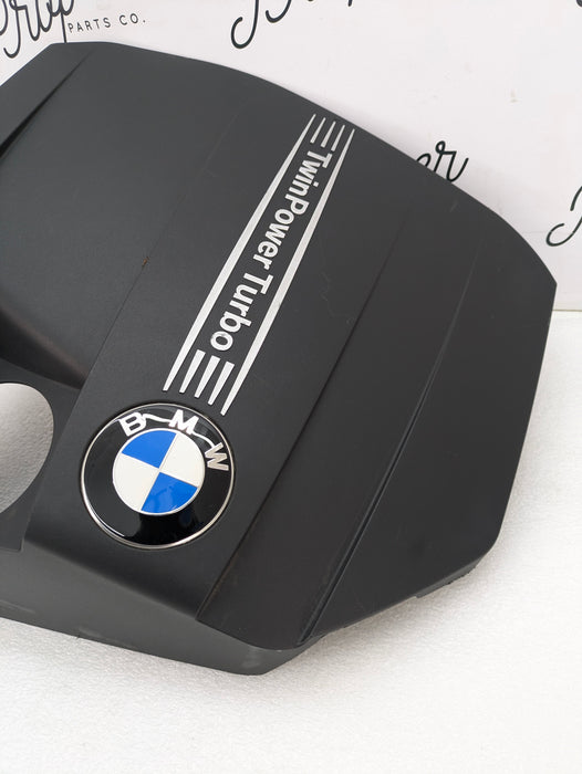 BMW E82 E88 135i E90 E93 E92 335xi 335i N55 Twin Power Turbo Cover Engine Cover 7589037