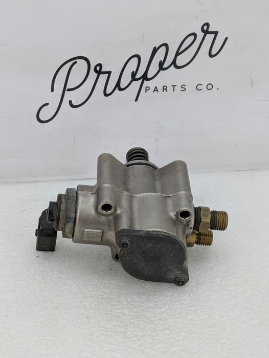 AUDI B8/8T S5 CAUA 4.2L V8 High Pressure Fuel Pump Right Side 079127026F