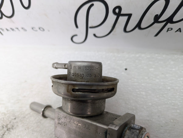 BMW E46 M3 S54 Fuel Pressure Regulator 7830368