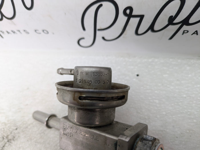 BMW E46 M3 S54 Fuel Pressure Regulator 7830368