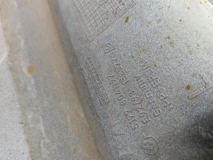 BMW E92 E93 335xi 335is 335i 328xi 328i M Sport Skirt Set Mineral White (A96) 51778045421/51778045422