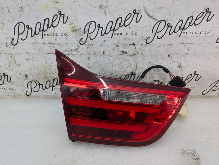 BMW F32 F36 F33 435xi 428i 440i 428i Pre-LCI Left/Driver Side Inner Tail Light 7296101
