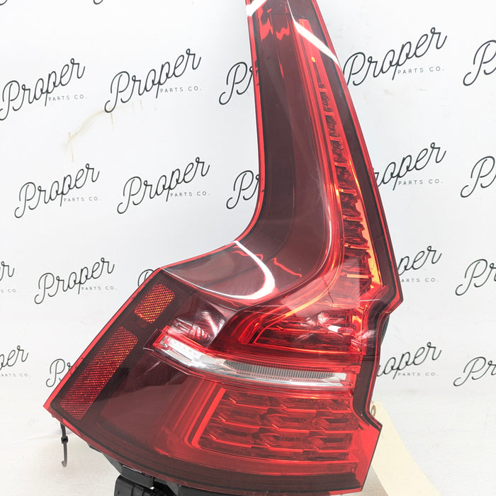 2021 Volvo V60 T6 R-Design Rear Left/Driver Side Outer Tail Light 32291360