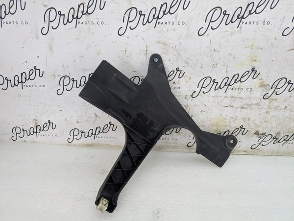 BMW G22 430ix Right/Passenger Side Steering Rack Cover Trims 9627322 *DAMAGED*