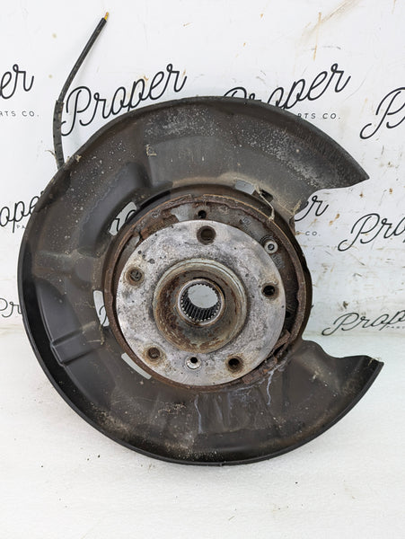 BMW E90 E91 E92 E93 325xi 328xi 330xi 335xi AWD Right/Passenger Side Rear Hub/Knuckle/Spindle 33326774808