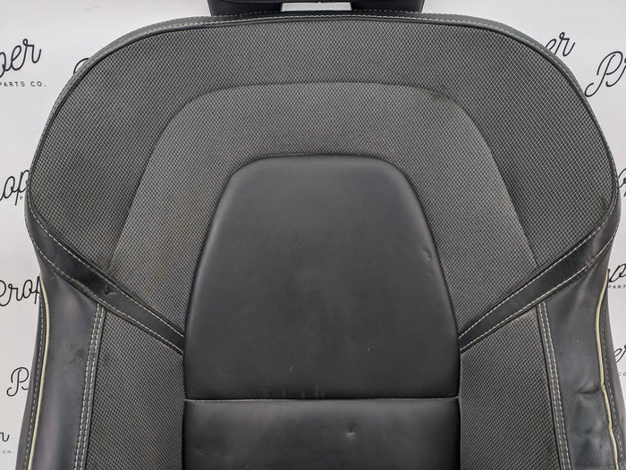 2021 Volvo V60 T6 R-Design Front Left/Driver Side Black Leather Heated Seat *DAMAGED*