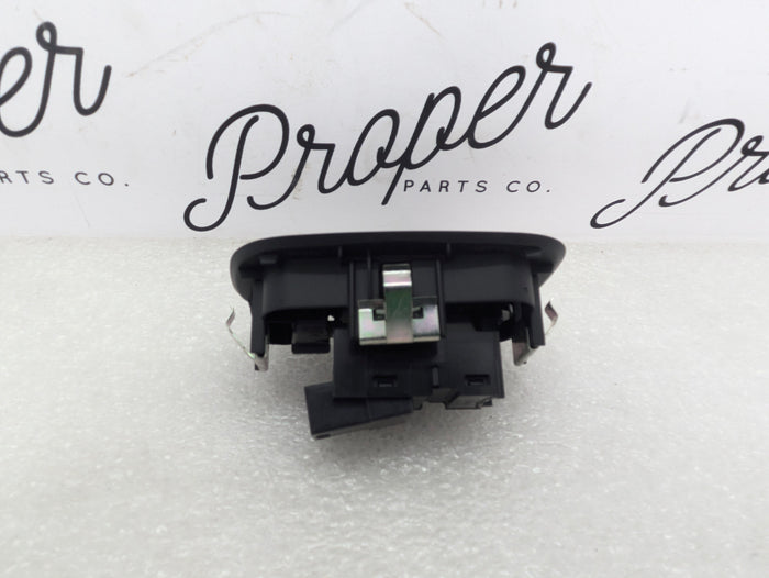 2021 Volvo V60 T6 R-Design Right/Passenger Side Front/Rear Window Control Switch 31433408