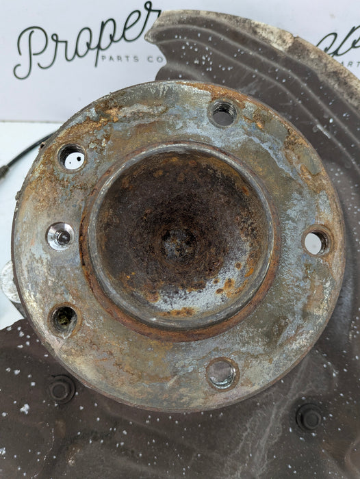 BMW E82 E88 135i 128i E90 E91 E92 E93 335i 330i 328i 325i 323i Right/Passenger Side Front Knuckle/Hub/Spindle 6764444