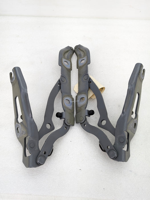 BMW E90 E92 335xi 328xi Trunk Lid Support Bracket Hinges Set Space Gray 7060627/7060628