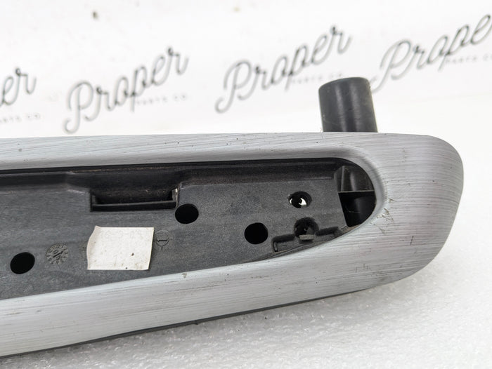 BMW E46 M3 330ci 328ci 325ci 323ci Coupe/Convertible Door Handle Armrest Right Brushed Aluminum 51417050630