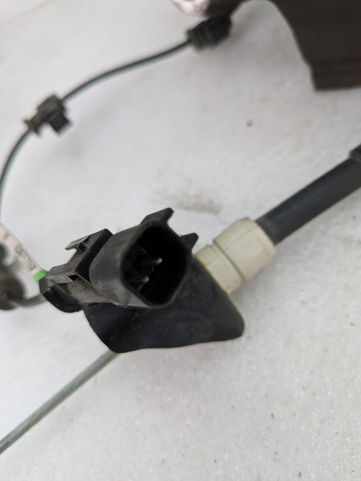 Chevrolet C7 Corvette Stingray Z51 Rear Left/Driver Side Spindle/Knuckle/Hub W/Parking Brake Line