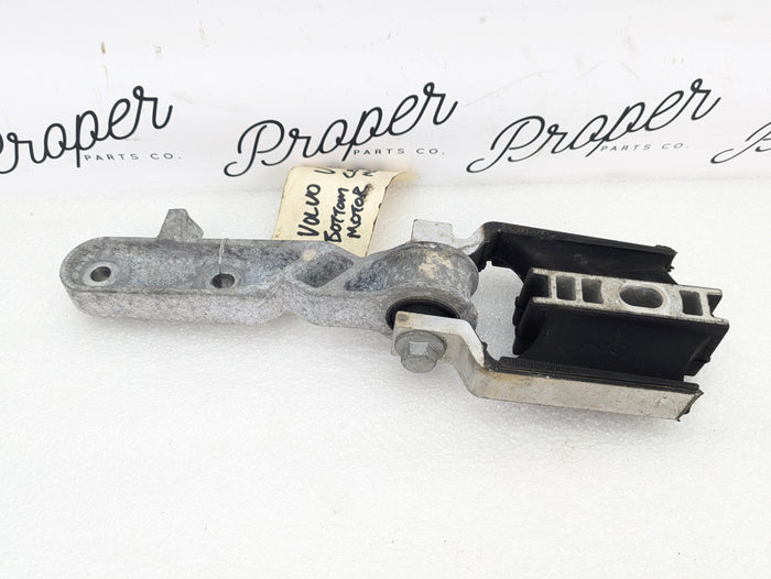 2021 Volvo V60 T6 R-Design Engine Lower Left Torque Rod & Mount Bracket 31359890/31330594