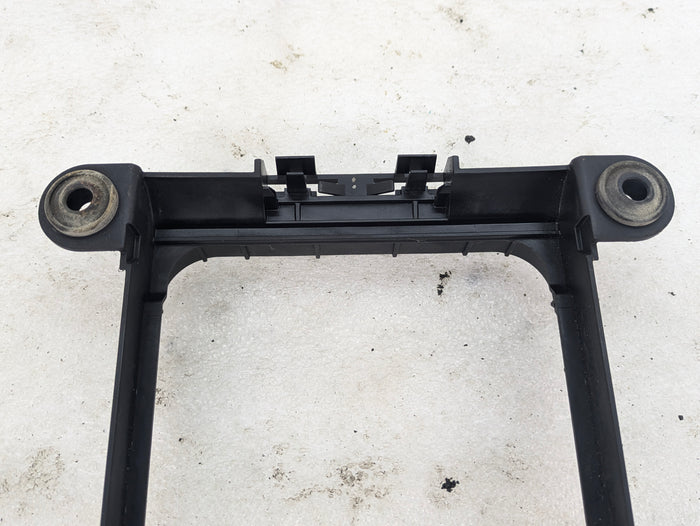 BMW F32 F33 F36 F30 F31 F34 4 & 3 Series M Sport Auxiliary Radiator Frame Shroud 7600698
