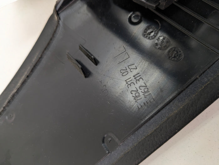 BMW E90 E91 E92 E93 M3 335i Center Console & Arm Rest 7596992 *DAMAGED*