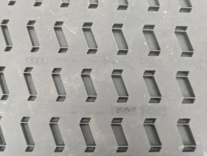 2015-2018 Audi 8U Q3 Waterproof Rubber Floor Mat Set Of 4 8U1061221A