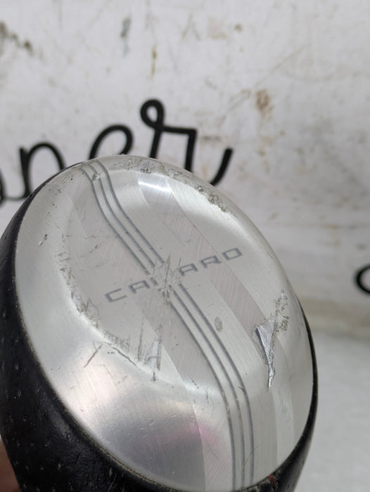 2018 Chevrolet 6th Gen Camaro 2SS Automatic Transmission Shift Knob Gear Lever *DAMAGED*