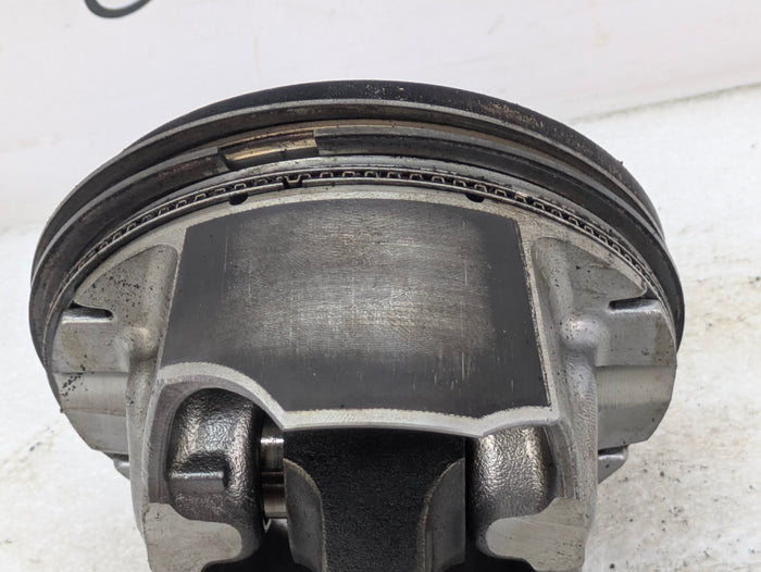 Chevrolet C7 Corvette Stingray Z51 LT1 Gen V Engine Right Side Piston & Connecting Rod #1 12654243 *NOTE*