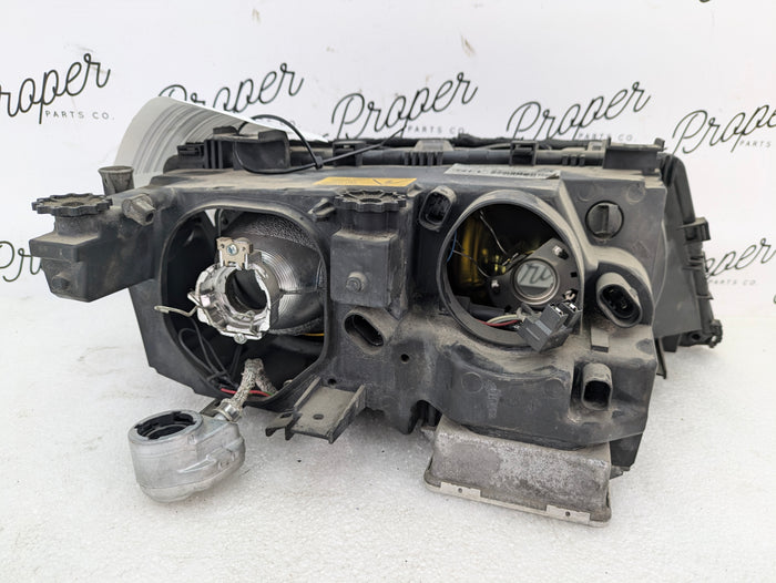 BMW E46 330i 325i Sedan Wagon LCI Front Left Bi-Xenon Headlight 6925645 *NOTE*
