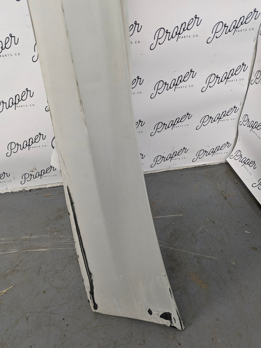 BMW F22 F23 228xi M235xi 230xi M240xi M Sport Left/Driver Side Skirt Mineral White (A96) 8051947 *DAMAGED*