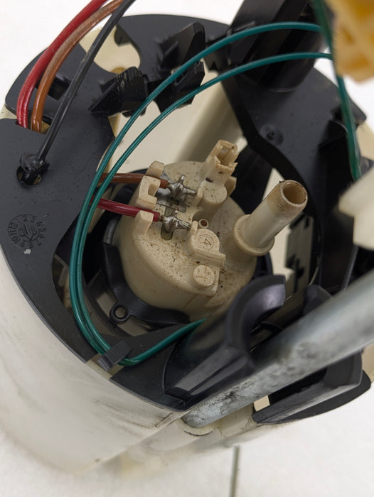 BMW E90 E91 E92 E93 335iS 335xi 328xi Low Pressure Fuel Pump LPFP Sending Unit Level Sensor 16147163298