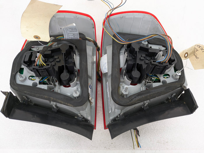 BMW E90 LCI Sedan 335xi 328xi Rear Tail Light Left Right Inner Outer Set 218402/218401