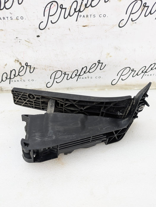 BMW F22 F23 228i 228xi Manual Transmission Accelerator/Throttle/Gas Pedal 6853176
