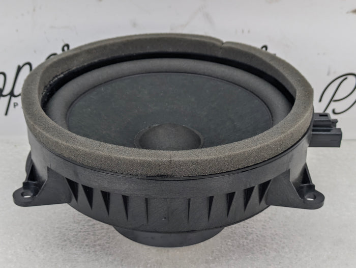 2021 Volvo V60 T6 R-Design Left/Right Front Door Speaker 31456822