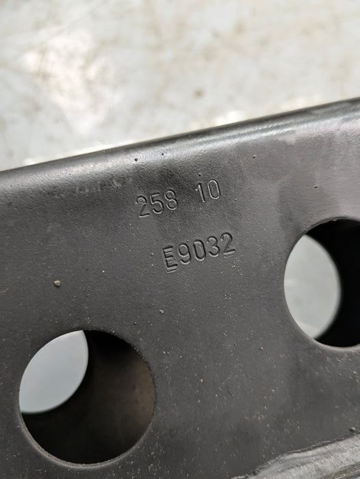 BMW E90 E91 E92 E93 335IS 335xi Rear Axle Subframe Cross Member Carrier 33316783713