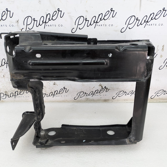 BMW G20 G22 G23 G26 330ix M340ix 330ex Left/Driver Side Front Bumper Reinforcement Bracket 7422225