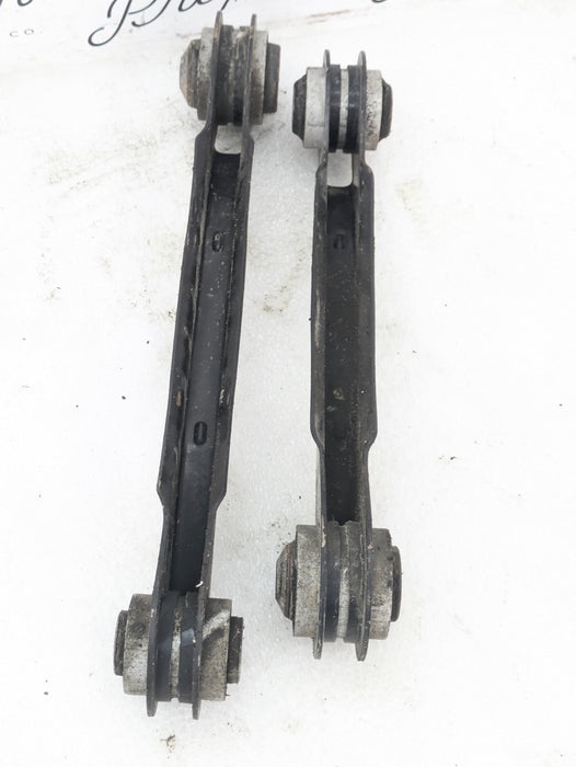 BMW F22 F23 228xi 230xi M235xi M240xi Rear Right/Passenger Side Control Arm Set