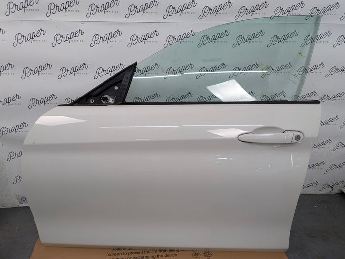 BMW F36 440xi 435xi 428xi 430xi Front Left/Driver Side Door Alpine White (300) *NOTE*