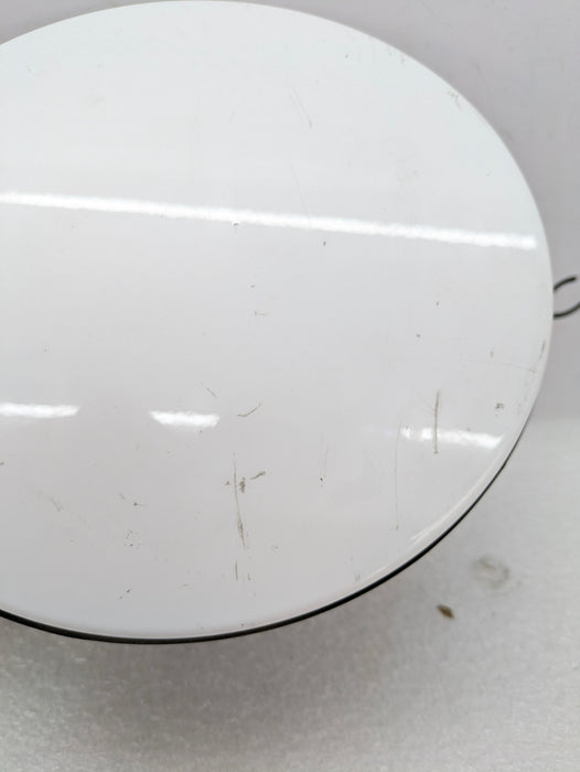 Chevrolet C7 Corvette Stingray Fuel Gas Filler Door Flap & Housing Arctic White (G8G) 84195316