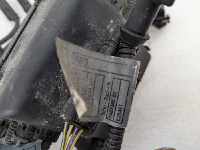 BMW E90 E91 325xi 325i 330xi 330i 323i N52 Engine Wiring Harness 7563098/12517563098