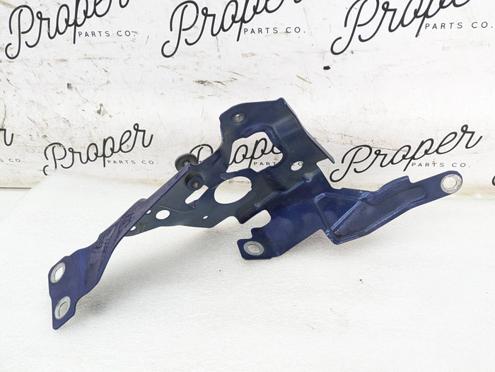 BMW G20 330ix M340ix 330ex Front Left/Driver Side Fender Support Bracket Mount Set Portimao Blue Metallic (C31) 7419403/7419405/7419401