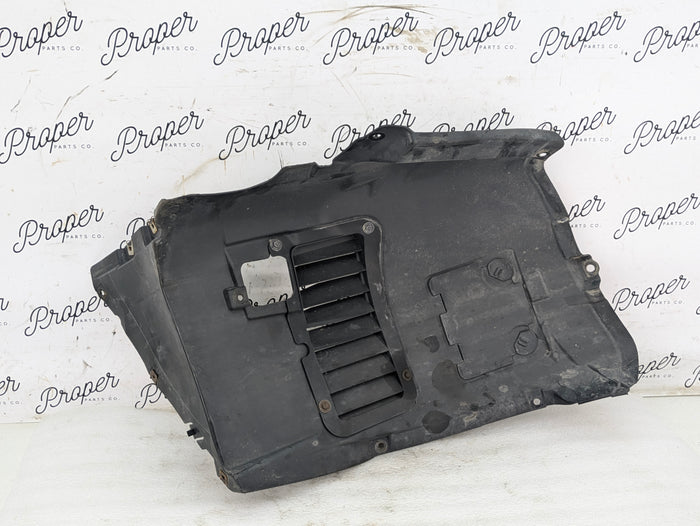 BMW E90 335xi 335i Right/Passenger Side Front Fender Liner Splash Shield 7892804/7143850/7161436