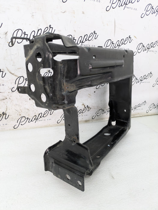 BMW G20 G22 G23 G26 330ix M340ix 330ex Left/Driver Side Front Bumper Reinforcement Bracket 7422225
