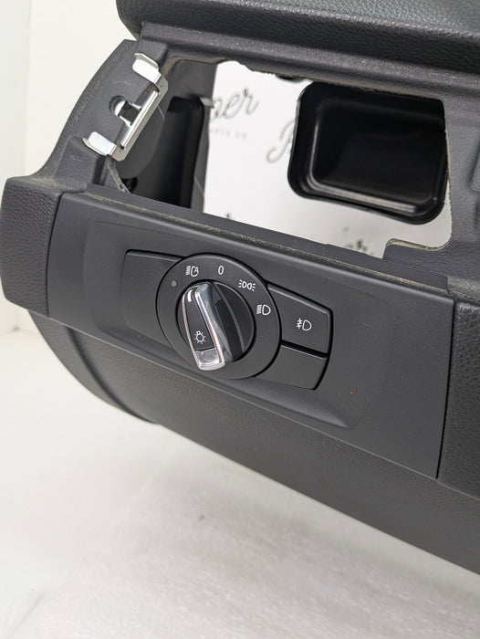 BMW E92 E91 E90 335xi 330xi 328xi 325xi 323i M3 Black Non-iDrive/Non-Navigation/Single Scoop Dashboard & Airbag 7143779