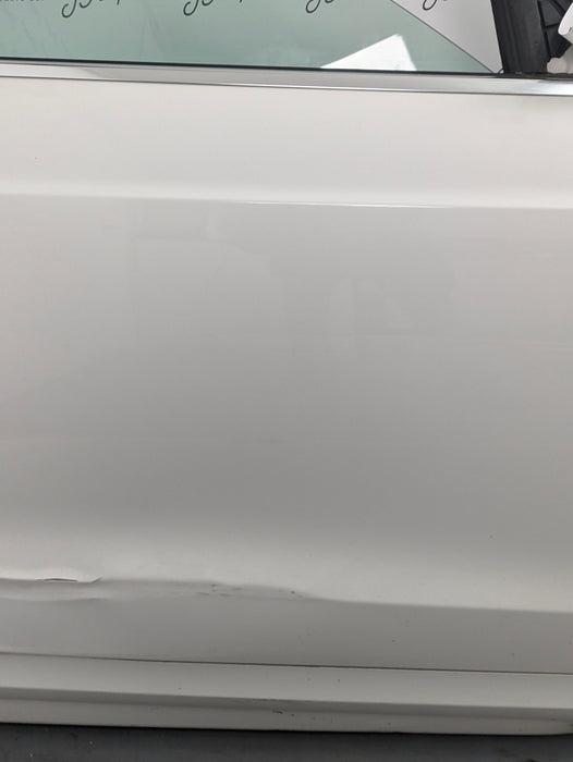 2018 Audi 8U Q3 Front Right Passenger Door Panel Cortina White 8U0831052C *Damaged*