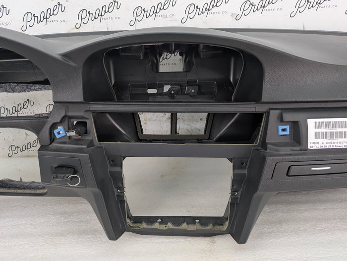 BMW E92 E91 E90 335xi 330xi 328xi 325xi 323i M3 Black Non-iDrive/Non-Navigation/Single Scoop Dashboard & Airbag 7143779