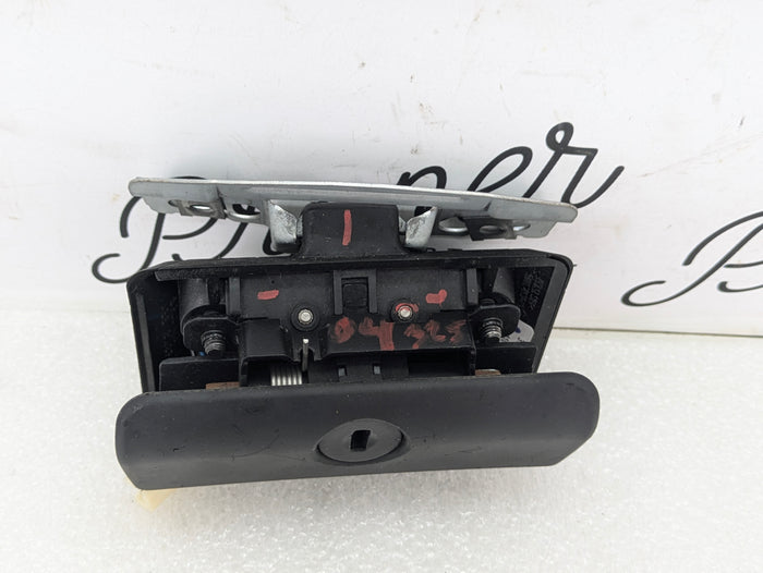 BMW E46 M3 330ci 325ci 323ci Convertible Glove Box Compartment Electronic Lock Handle Latch 51167020044
