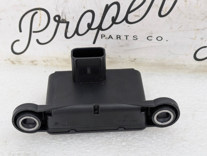 2015 Chevrolet 5th Gen Camaro 2SS Yaw Rate Speed Sensor Module 13581120