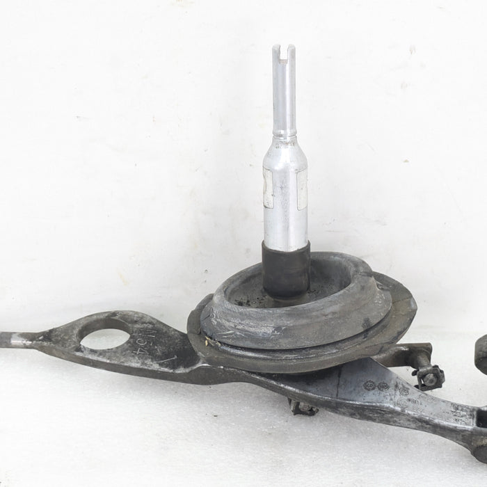 BMW E90 E92 E93 335i N54 RWD Manual Transmission Shift Arm & Gear Shifter 7524720