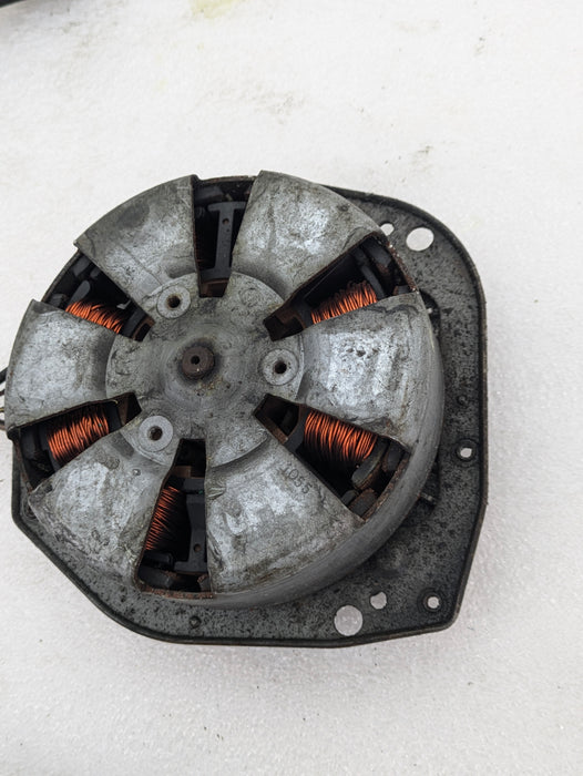 BMW E90 E92 E93 335i 335xi N54 Engine Radiator Fan Motor 7561712/1137328