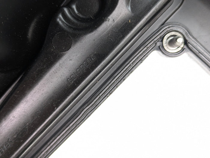 BMW E82 E90 E92 F30 F32 E60 F10 X5 N55 Engine Valve Cylinder Head Cover 7570292