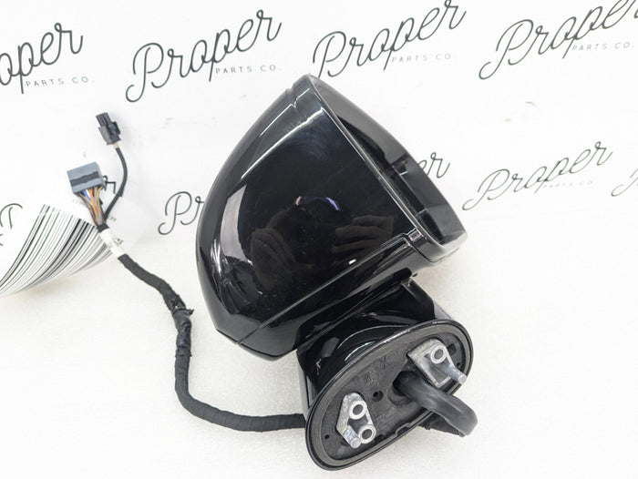 2021 Volvo V60 T6 R-Design Right/Passenger Side View Mirror W/Camera