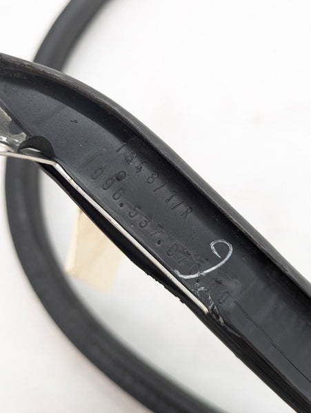 Porsche 996.2 911 Carrera 4 Cabriolet Convertible Right/Passenger Side Door Rubber Seal Gasket Weatherstrip 99653707600